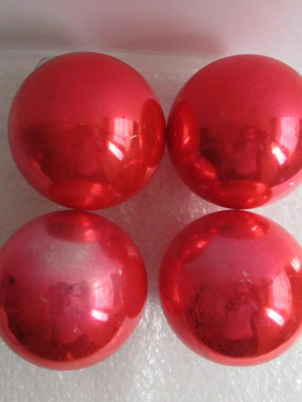 4 Shiny Brite Glass Ornaments Large (3